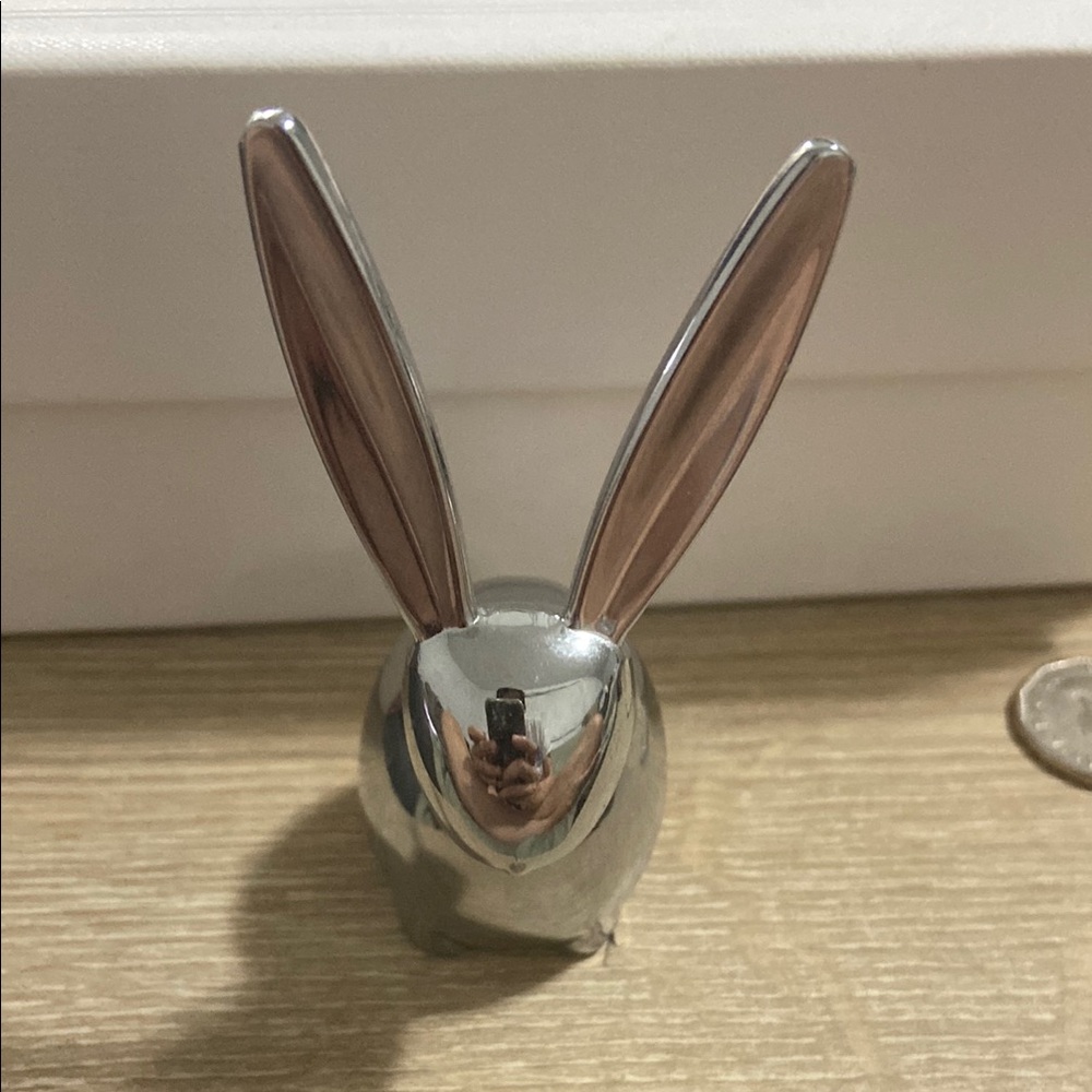 Silver Toned Ring Holder Bunny Figurine